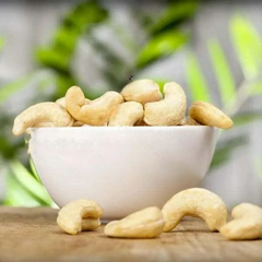 1kg Cashew Basket